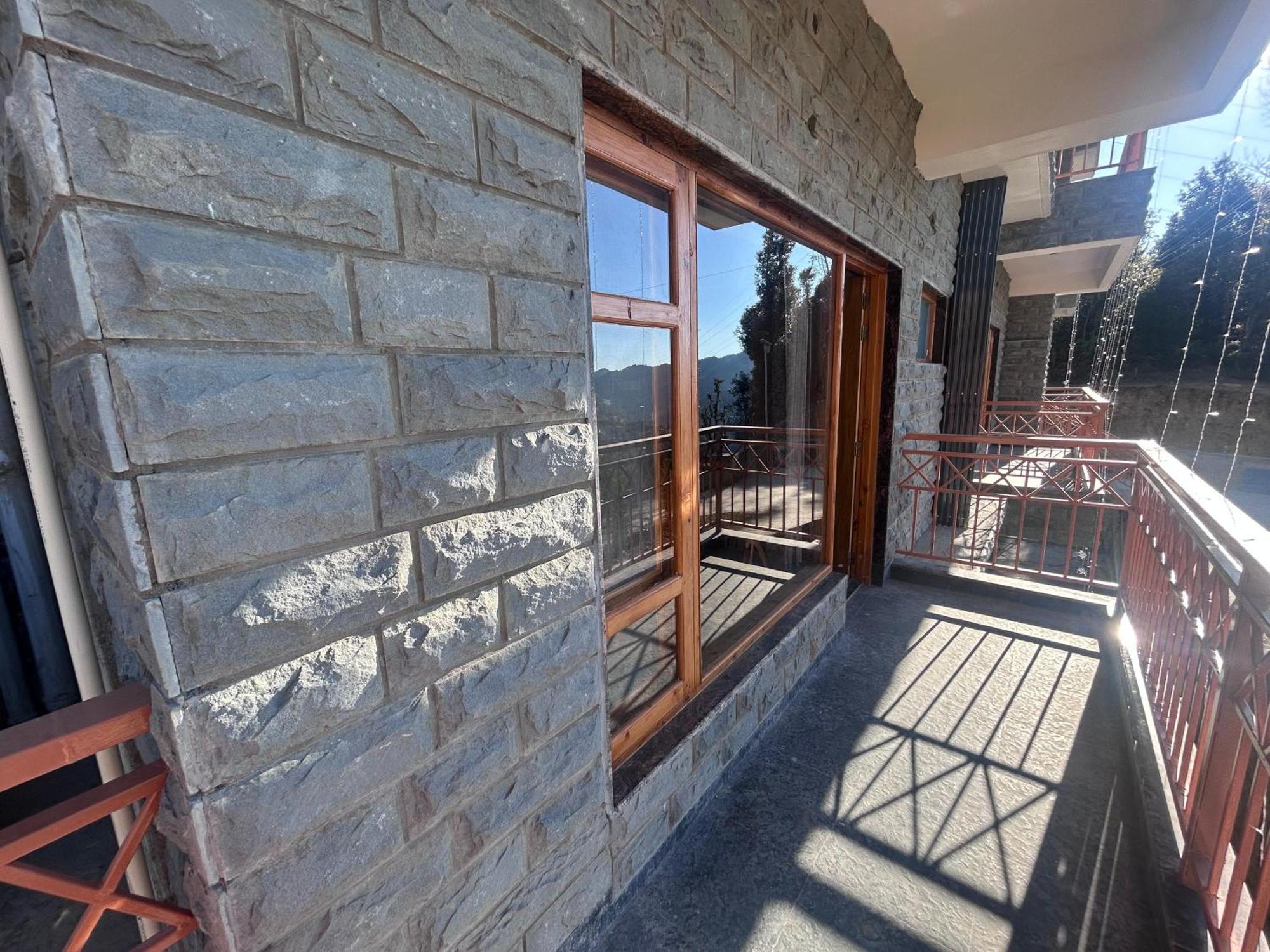 Shalom Hillcrest Inn Shimla Eksteriør bilde